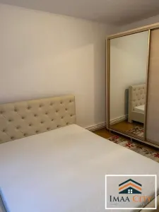 Apartament 3 camere, Billa, bloc tip Vila - foto 8