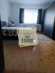 Apartament 3 camere in Cisnadie 100 mp utili si curte - foto 6