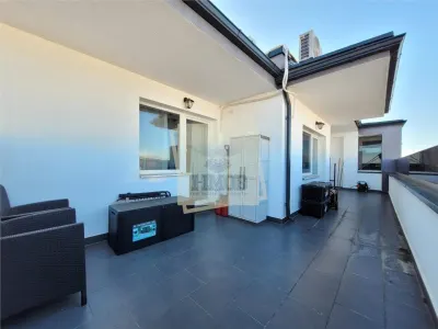 Penthouse cu 4 camere 2 bai si terasa in Cartier Kogalniceanu - foto 5