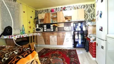 O Casa cu suflet, curte superba, la doar 7 km de Targoviste. - foto 10