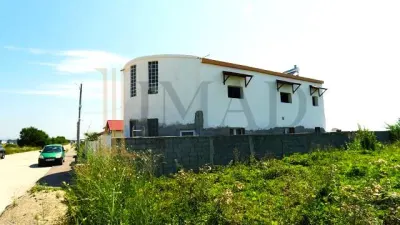 Cu mare potential! Vanzare Casa P+Pod si acoperis TIP TERASA in Ulmi. - Targoviste