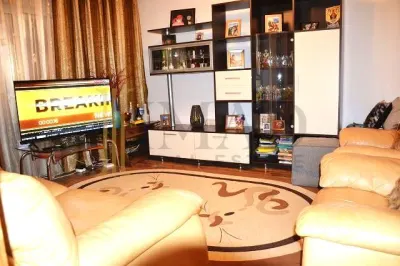 3 Camere, decomandat, parter+curte privata! Vanzare apartament in Targoviste - Micro 4. - foto 10