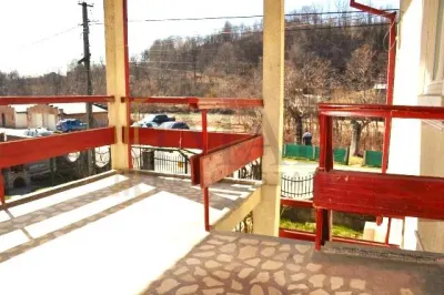Casa 7 camere + 1000 mp  teren, ideala pensiune - Runcu zona Leaota. - foto 15