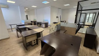 Spatiu Birouri - 180 mp! In Suceava! De Inchiriat! 0727817187 - foto 11