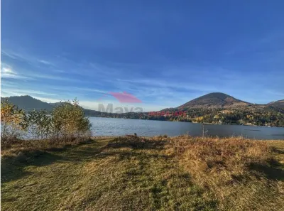 Teren intravilan, iesire Lac - foto 1