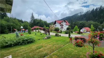Pensiune Premium de Vânzare în Sucevița, Bucovina – Afacere Turistică în Funcțiune | 15 Camere | Restaurant 100 Locuri | Piscină | Teren de Tenis | 10 - foto 4