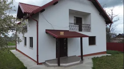 Casă de vânzare în Bucovina Zona Liteni Moara | Spațiu, liniște și confort la doar 7 km de Suceava | Comision 0% - Liteni (Moara)
