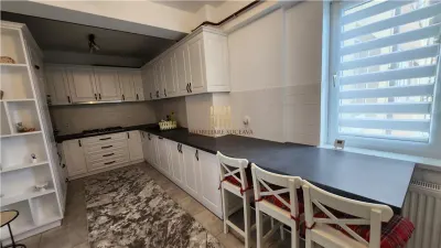 Apartament 3 camere - 100 mp De Inchiriat Suceava - foto 11