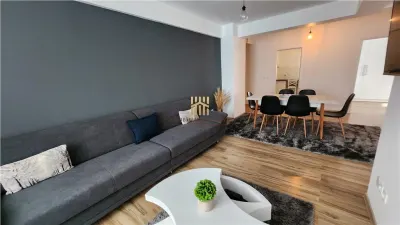 Apartament 3 camere - 100 mp De Inchiriat Suceava - foto 7