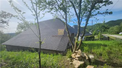 Casa Traditionala din lemn, in Bucovina! Zona Turistica - Cacica! - foto 7