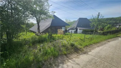 Casa Traditionala din lemn, in Bucovina! Zona Turistica - Cacica! - foto 9