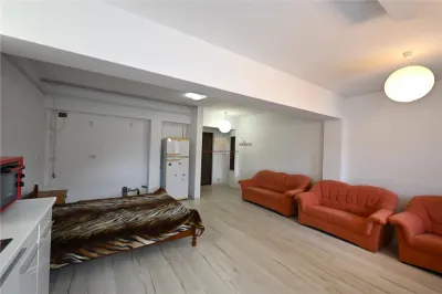 Garsoniera 39,21 mp De Vanzare Suceava Scheia 0727817187 - foto 1