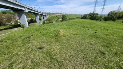 Teren Intravilan 4438 mp Intrare in Suceava! De Vanzare 0727817187 - foto 3