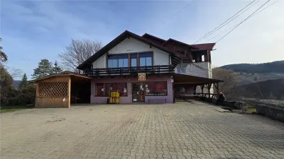 Spatiu Comercial cu terase si Hale de Vanzare in Frasin Suceava 0727817187 - Frasin