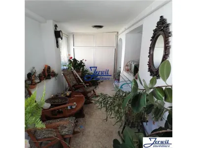 Casa 3 camere, Calnic - foto 3