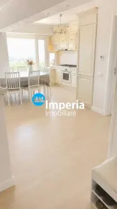 Apartament 4 camere, 2 băi, ultracentral - foto 4