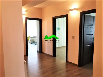 Apartament 3 camere boxa parcare subterana Sibiu Parcul SubArini - foto 4
