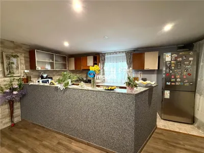 Vila 5 cam, Garaj, 450 teren, asfalt, Omenia Valea Adanca Iasi - foto 6