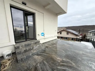 Casa tip duplex de vanzare,125 mp utili, curte 250 mp,Rediu - foto 15