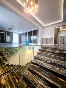 Penthouse Ready to  Move! 5 camere 390MP! - Iasi