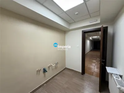 De inchiriat - Spatiu comercial / Birouri/Cabinet medical /Stomatologic - foto 8