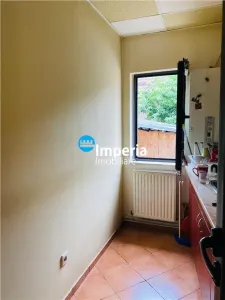 Inchiriez spatiu birou ultracentral, zona Palas Centru - foto 5