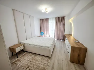 Apartament NOU de inchiriat, 3 camere + Parcare, Copou ! - foto 7