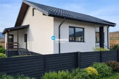 Casa P+M, 82 mp, placa, canalizare, asfalt, Ciurbesti Miroslava - Ciurbesti
