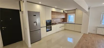 APARTAMENT 4 CAMERE 80 MP | BALCON 4 MP | ZONA CALEA FLORESTI - Cluj-Napoca