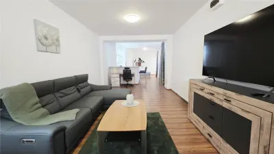 Apartament premium 80 mp Prima inchiriere Curte proprie 40 mp Strada Piezisa Zona Centrala - foto 4