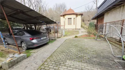 CASA 4 CAMERE 110 MP TEREN  1723 MP   DONATH GRIGORESCU - Cluj-Napoca