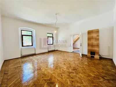 Apartament 2 camere de vanzare |  Central | recent renovat | strada Crisanei - Sibiu