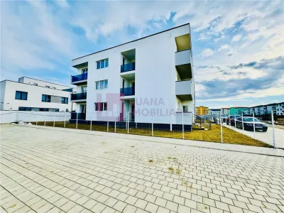 Apartament 3 camere | Selimbar, Brana | decomandat | 2 bai | A,C - foto 9