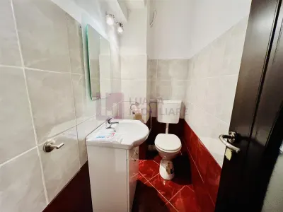Apartament 3 camere decomandat | Vasile Milea | pivnita | 2 bai - foto 7