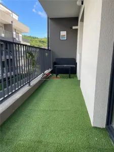 Apartament cu 3 camere, mobilat si utilat la cheie plus terasa in Floresti. - foto 7