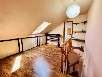 Mansarda 3 camere, 2 bai de vanzare | Vasile Aaron | mobilat si utilat - foto 5