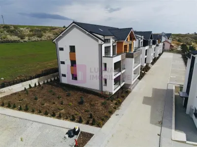 Teren intravilan | autorizatie vila cu apartamente | utilitati | drumuri - foto 10