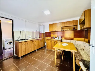 Casa individuala in Loamnes | jud Sibiu | teren 1272 mp | gospodarie completa - foto 17