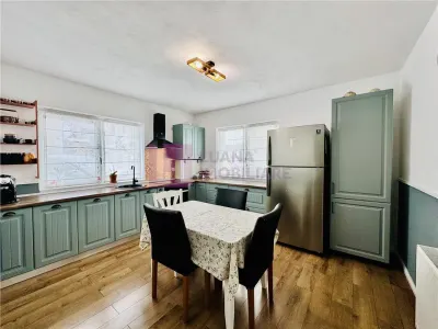 Casa moderna de vanzare | Bavaria Park | mobilata utilata | video - foto 2