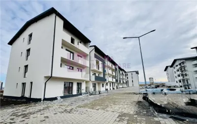 Apartament 3 camere | Doamna Stanca | 3 balcoane | incalzire pardoseala | 2 - Selimbar
