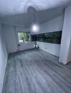 Vanzare Apartament 2 Camere Semidecomandat Giurgiului-Gradistea - Bucuresti