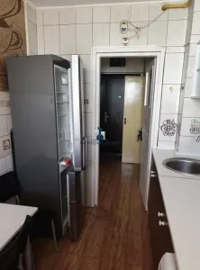 Vanzare Apartament 2 Camere Semidecomandat Piata Sudului - foto 2