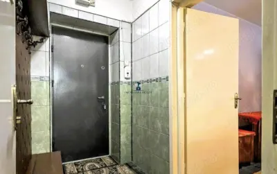 Vanzare Apartament 2 Camere Semidecomandat Berceni-Tache Gh. - Bucuresti