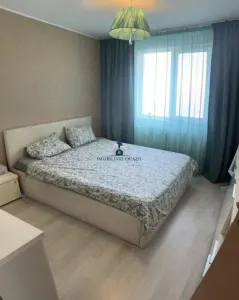 Vanzare Apartament 4 Camere Semidecomandat Sos.Berceni - foto 4