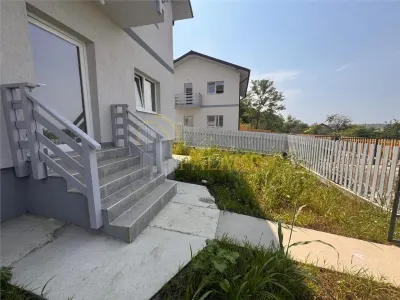Vila individuala de vanzare in Valea Lupului, zona linistita, fundac privat, 4 camere, 120 mp utili, teren 350 mp. - foto 3