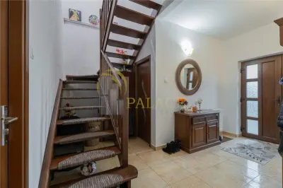 Vila deosebita  in zona rezidentiala Moara de Vant Iasi - foto 14