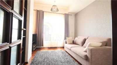 Vila exclusivista de vanzare in Iasi, design impunator,  localizare excelenta. - foto 14