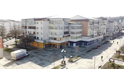 Esplanada Pascani Spatiu Comercial 121 mp - foto 1