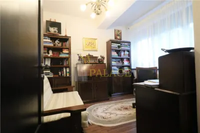 Vila individuala in Copou, 7 camere, 4 bai, garaj, beci, 280 mp util - foto 4