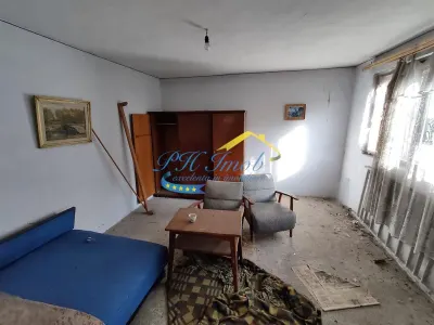 Casa de Vanzare, Banesti - foto 2